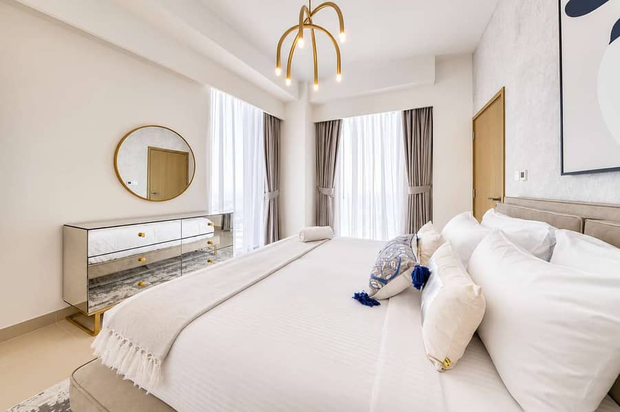 12 2BR Dubai Marina View Apartment by PK Holidays