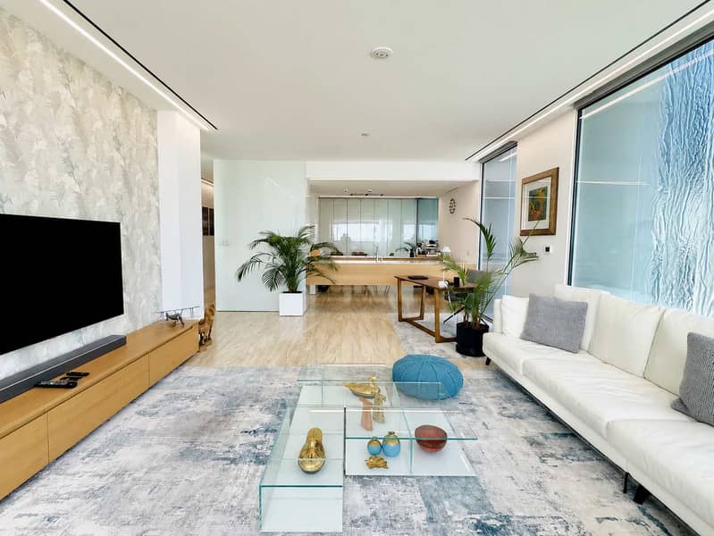 4 Palm Jumeirah Luxury Apt w/Burj Al Arab Views