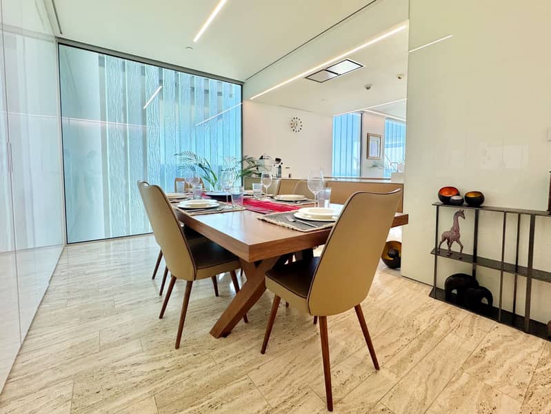 12 Palm Jumeirah Luxury Apt w/Burj Al Arab Views