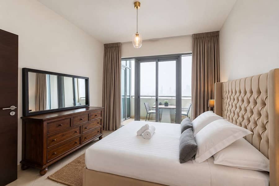 12 Golf Towers 1BR Apartment in Dubai