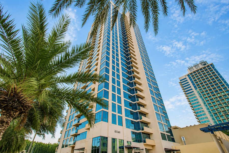 29 Golf Towers 1BR Apartment in Dubai