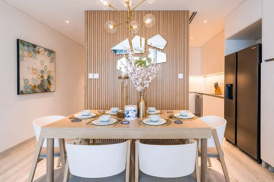 10 Luxury 2BR Apt. in Jumeirah Gate with Beach Access