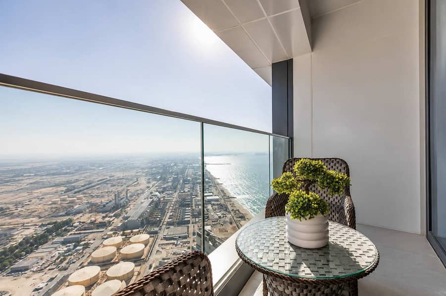 22 Luxury 2BR Apt. in Jumeirah Gate with Beach Access