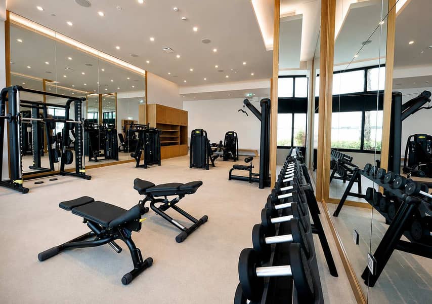 29 Luxury 2BR Apt. in Jumeirah Gate with Beach Access