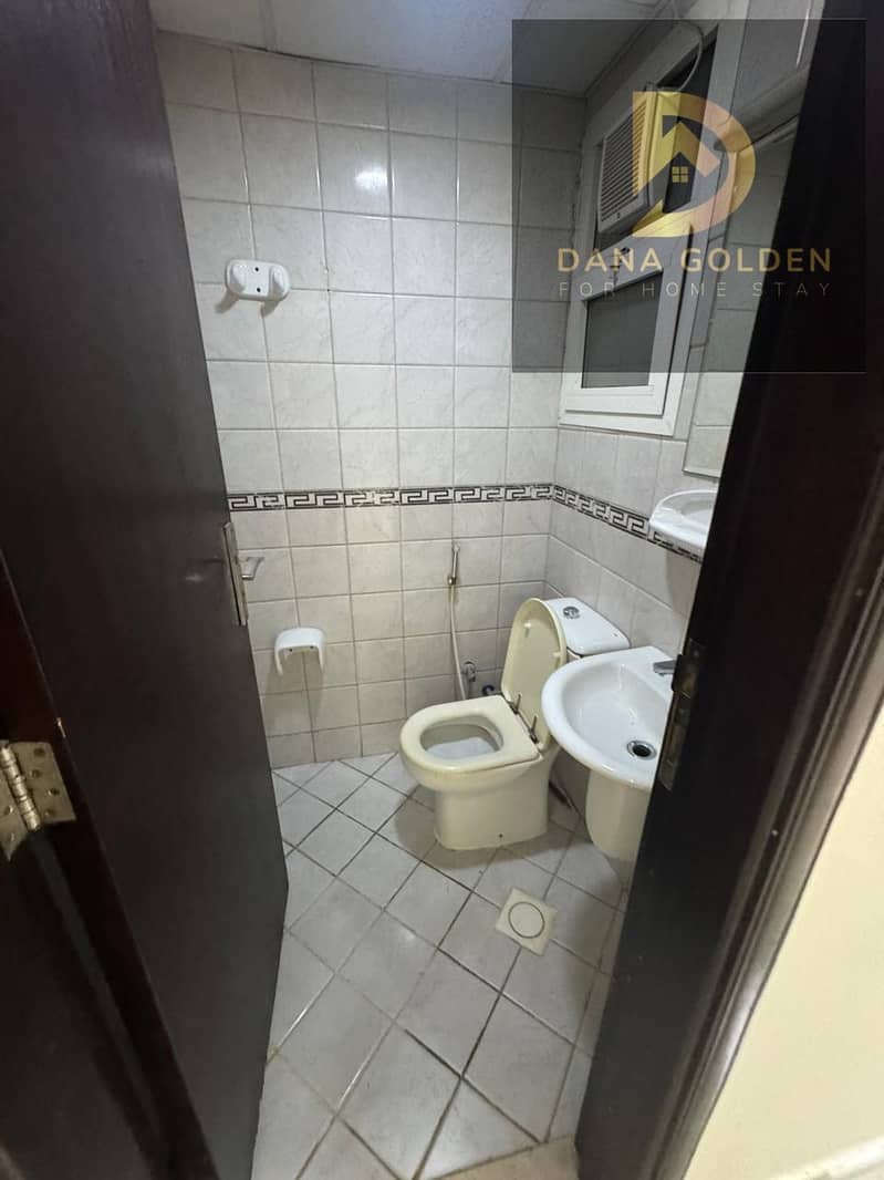 11 1d78a8bd-38c6-4d28-895d-67d4252e0ec6. jpeg