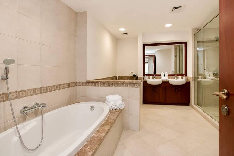 15 Palm Jumeirah Beach Access Apartment