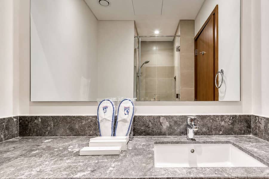 11 Luxury 2BR Sea View | 5242 Tower | PK Holidays
