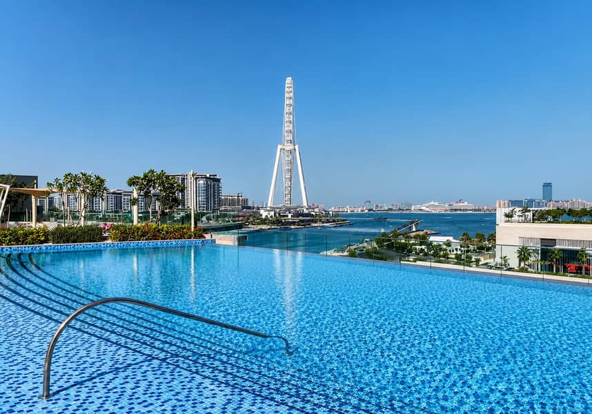 18 Luxury 2BR Sea View | 5242 Tower | PK Holidays