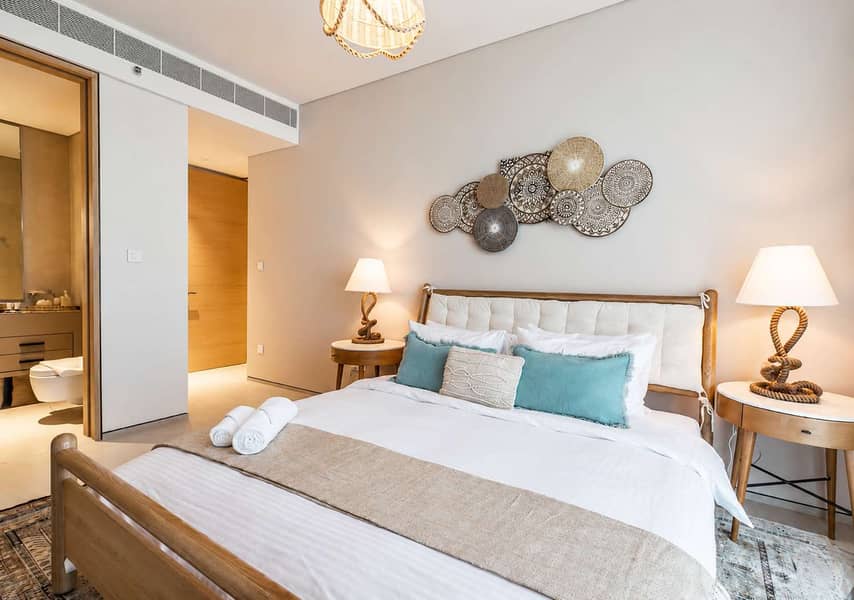 17 Address Dubai: 2BR Seaview Apartment on The Walk