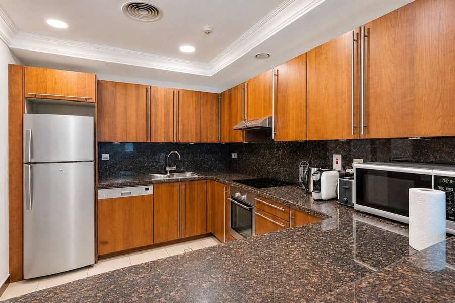 8 Sea View Beach Front Apartment Fairmont Palm