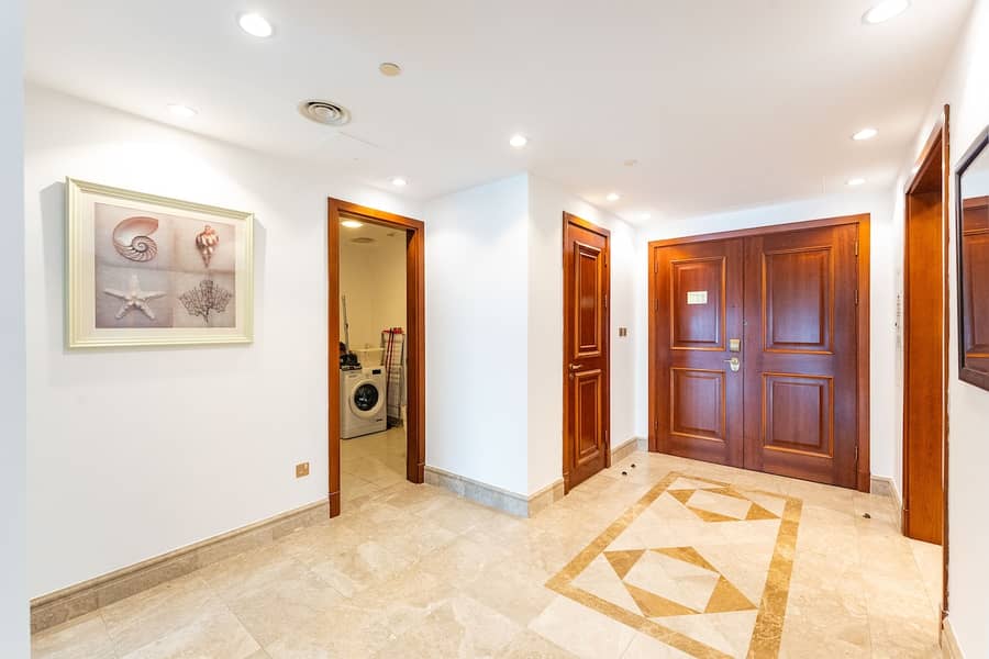 9 Sea View Beach Front Apartment Fairmont Palm