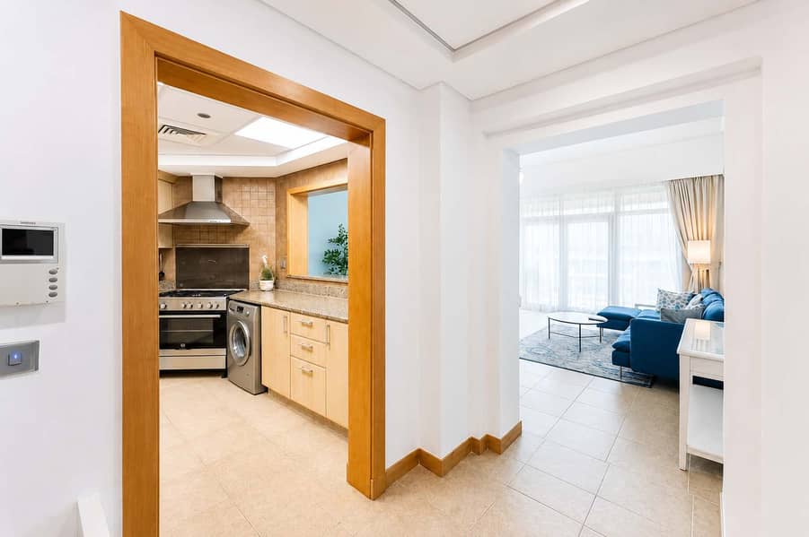 10 Luxury Dubai Apartment at the Palm