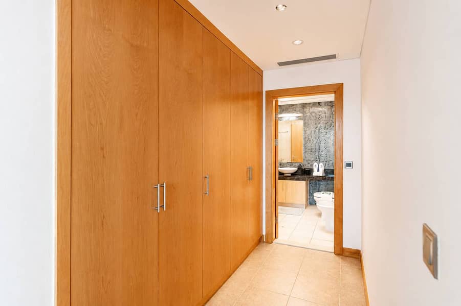 21 Luxury Dubai Apartment at the Palm