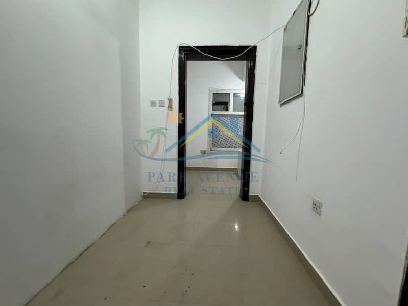 3 bd553dfd-60c5-4ba1-8cc1-6ba2c6e1a5a4. jpeg