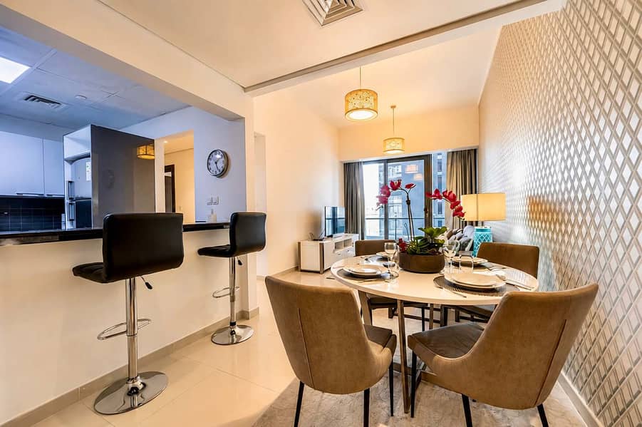 6 Luxury 2BR Apartment in Dubai with Views
