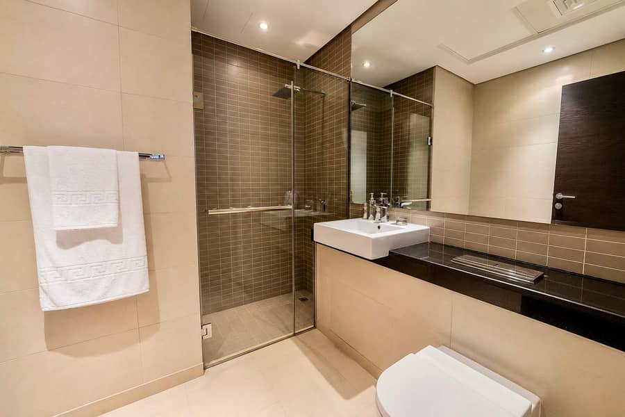 14 Luxury 2BR Apartment in Dubai with Views
