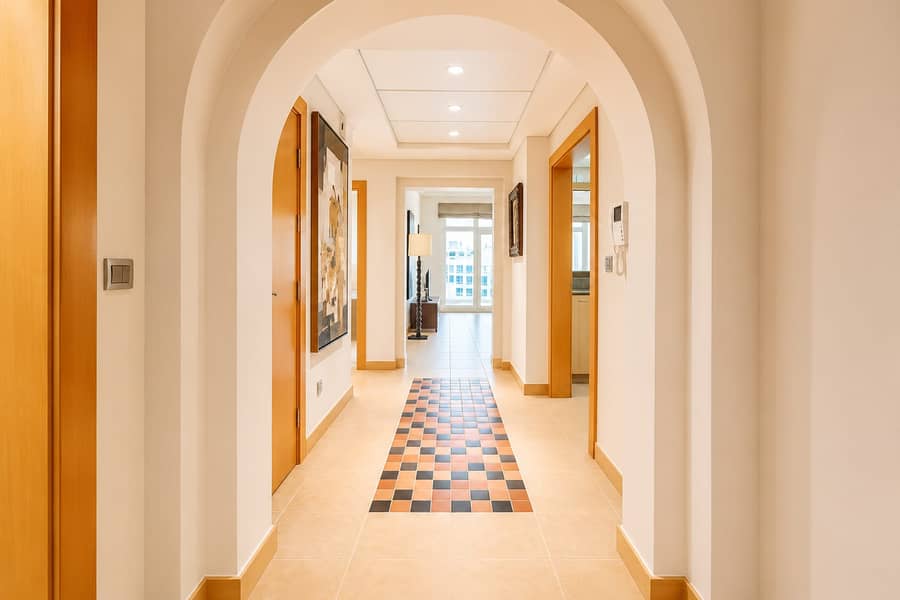 5 2BR Palm Jumeirah Apartment with Beach Access