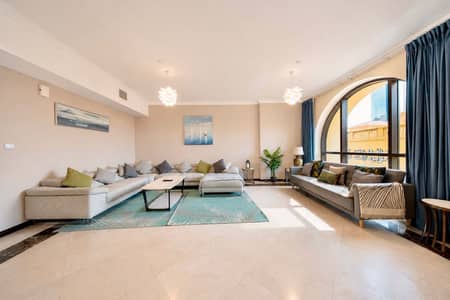 4 Bedroom Apartment for Rent in Al Majaz, Sharjah - Luxury JBR Apartment: Beachfront Bliss & Stunning Views! 4 Bedroom Apartment for Rent in Al Majaz, Sharjah - Luxury JBR Apartment: Beachfront Bliss & Stunning Views!