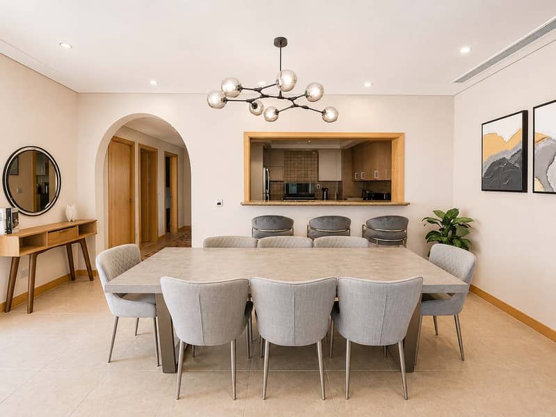 5 Newly Renovated Spacious Beachfront 2 Bed in Palm Jumeirah