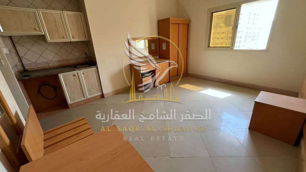2 astwdyw-for-rent-astwdyw-bedroom-albwtynh-alsharqa-property-03. jpg