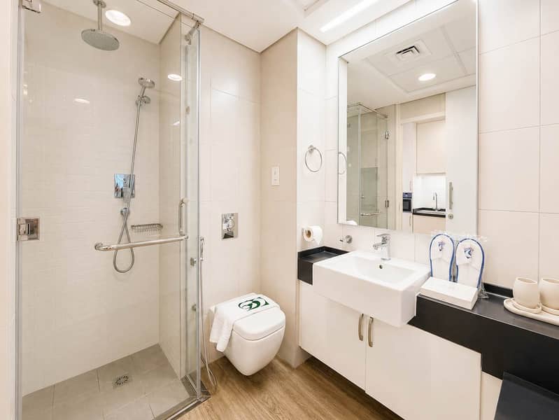16 Palm Views East Sea View Studio w/ Pool & Gym