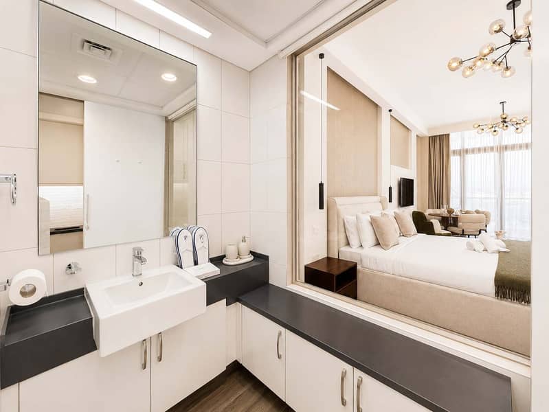 17 Palm Views East Sea View Studio w/ Pool & Gym