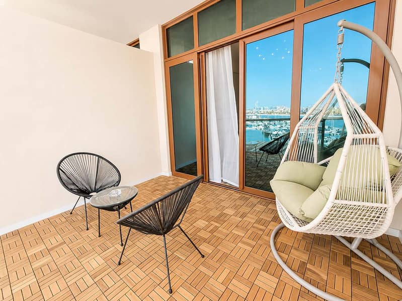 19 Palm Views East Sea View Studio w/ Pool & Gym