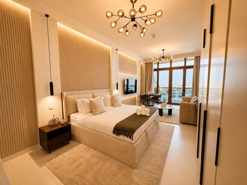 6 Renovated Palm Views Sea View Studio with Gym