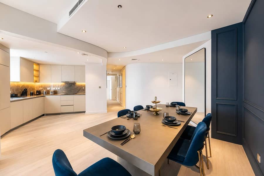 8 Elegant 3BR Apartment in Business Bay with Pool