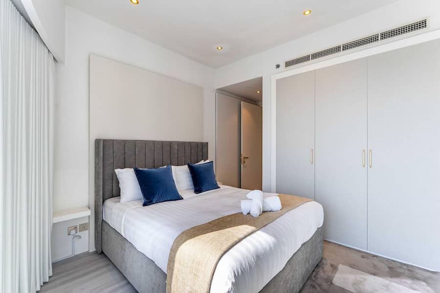 28 Elegant 3BR Apartment in Business Bay with Pool