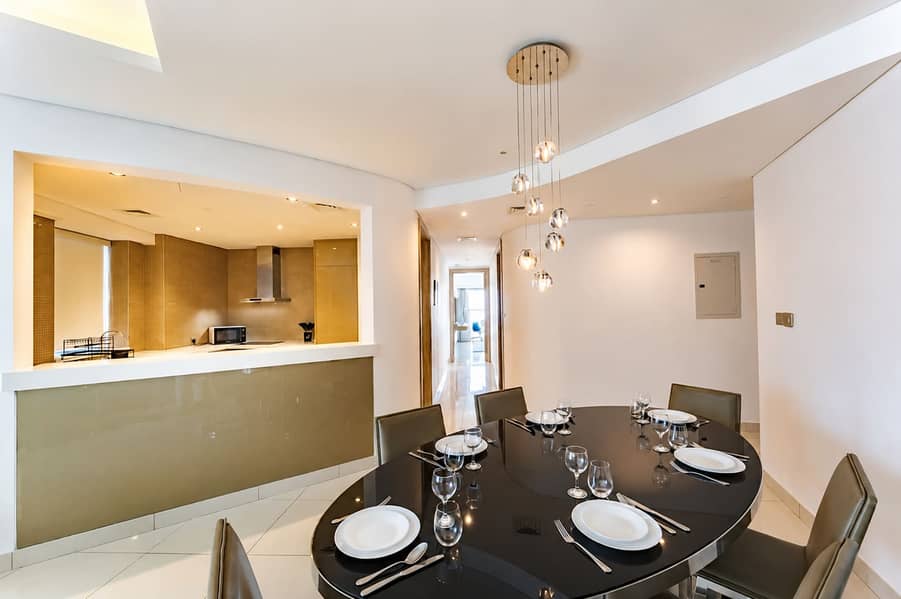 6 Luxury 3BR Apartment with Pool & Gym in Dubai