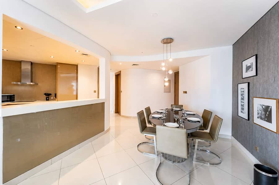 7 Luxury 3BR Apartment with Pool & Gym in Dubai