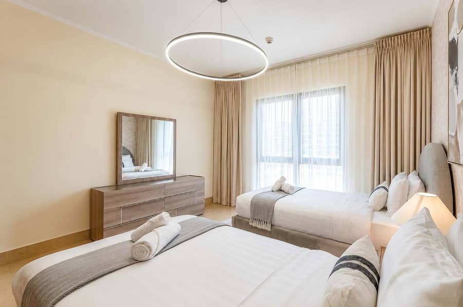 21 Dubai Apartment: 2 Bedrooms & Swimming Pool