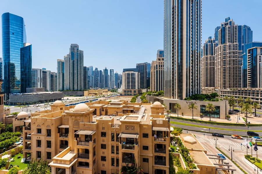 27 Dubai Apartment: 2 Bedrooms & Swimming Pool