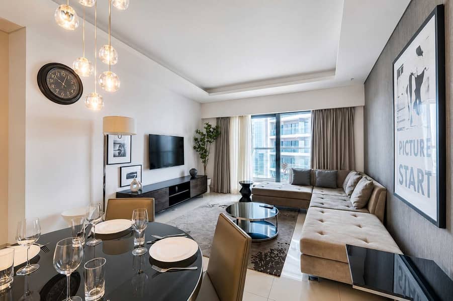 7 Luxury 1-Bedroom Apartment in Paramount