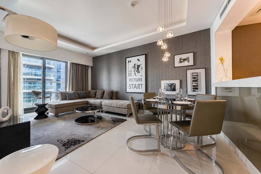 9 Luxury 1-Bedroom Apartment in Paramount