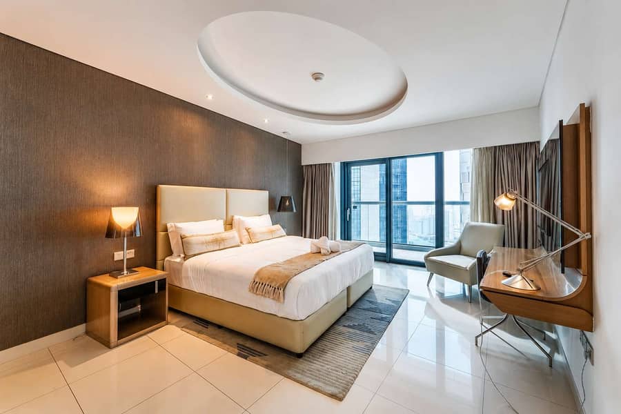 12 Luxury 1-Bedroom Apartment in Paramount