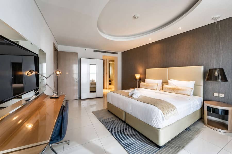 13 Luxury 1-Bedroom Apartment in Paramount