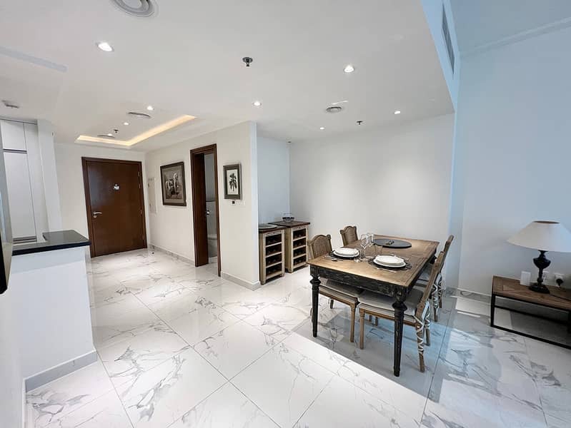 6 Noora Tower 1BR: Dubai Luxury with Pool & Gym