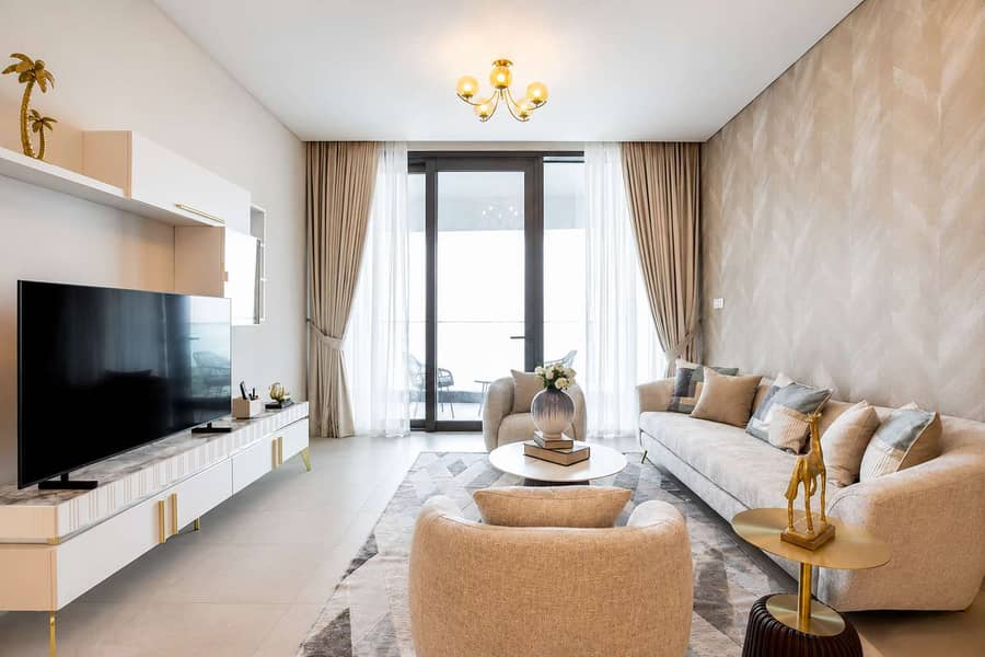 3 Luxury Apartment with Sea Views & Beach Access