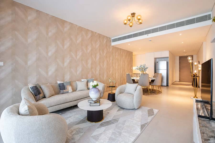 5 Luxury Apartment with Sea Views & Beach Access