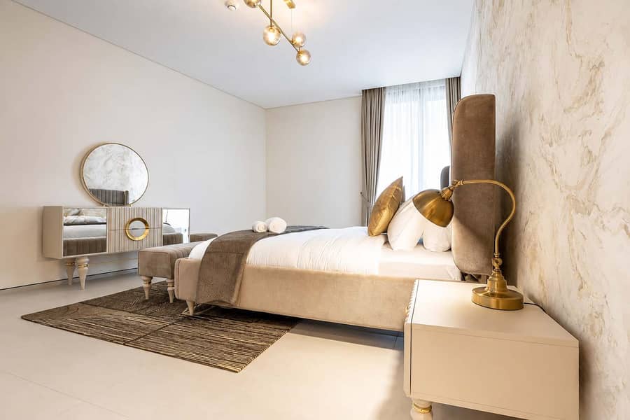 14 Luxury Apartment with Sea Views & Beach Access