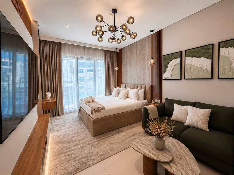 4 Renovated High Floor Studio at Seven Palm