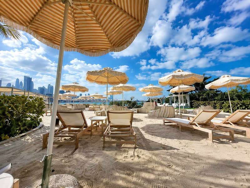 22 Renovated High Floor Studio at Seven Palm