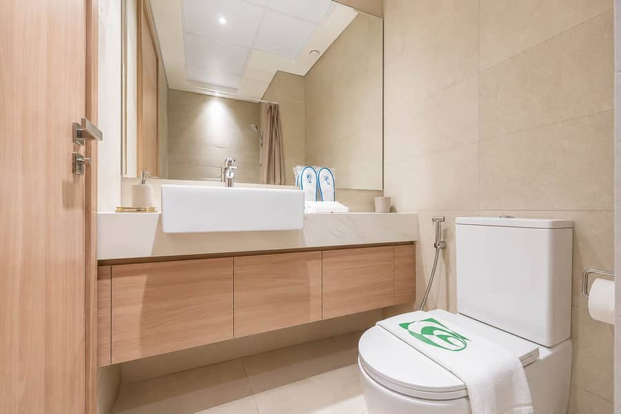 8 New Studio in Azizi Meydan