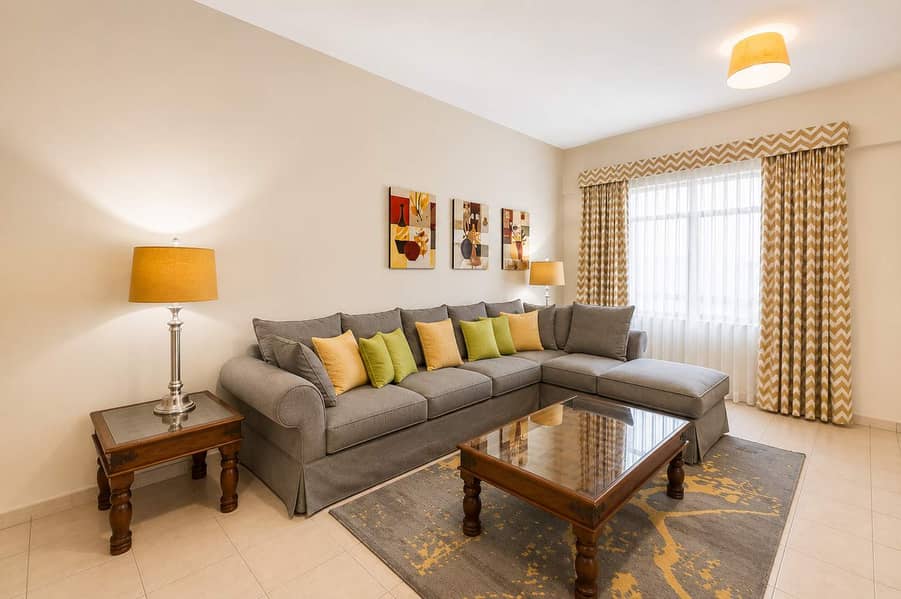 3 Greens Oasis: Stylish 2BR Apartment in Dubai