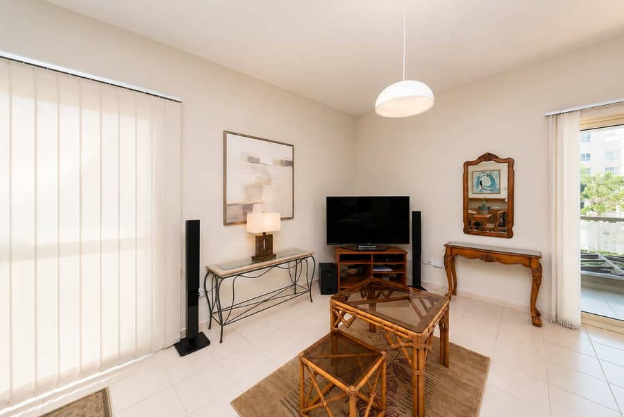 6 Arta Greens Apartment: Family-Friendly Dubai Stay
