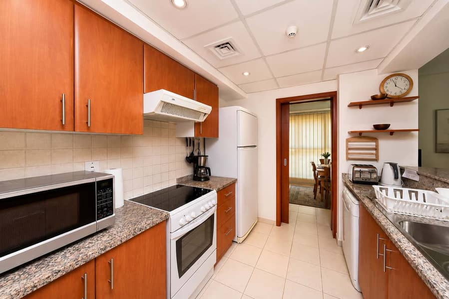 10 Arta Greens Apartment: Family-Friendly Dubai Stay