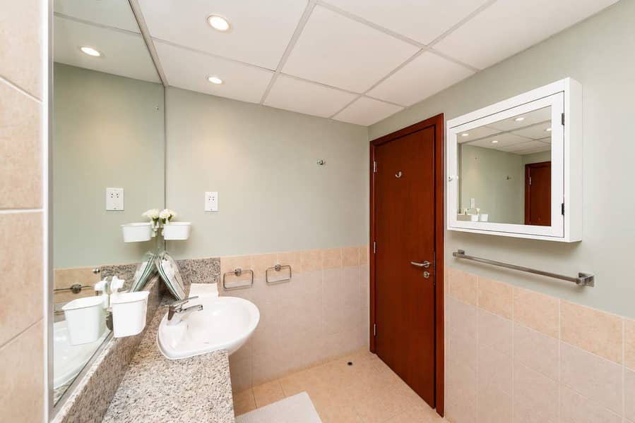 16 Arta Greens Apartment: Family-Friendly Dubai Stay