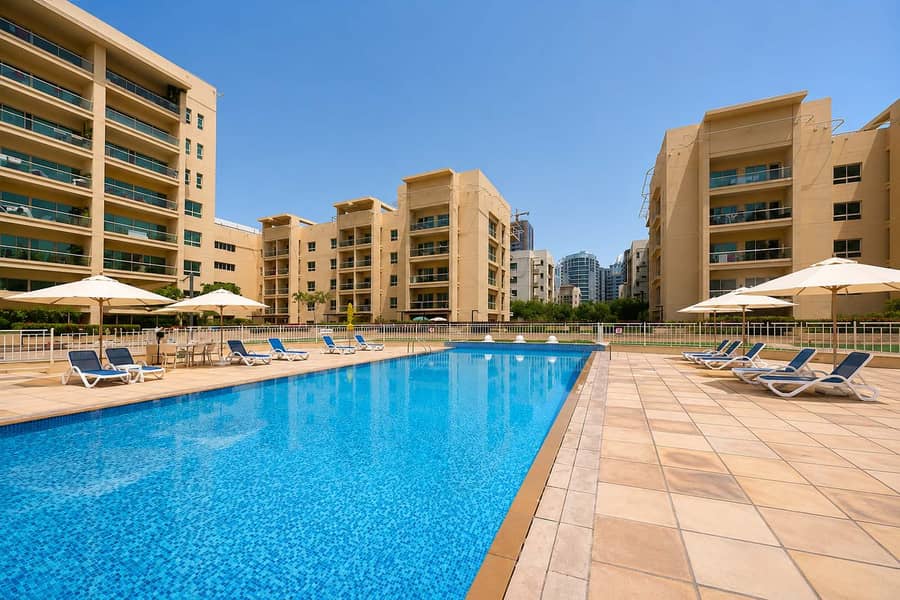 20 Arta Greens Apartment: Family-Friendly Dubai Stay